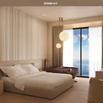Coral & فندق
