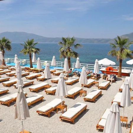 Coral Hotel&resort Hotel