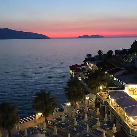 Hotel Coral Hotel & Resort 4*