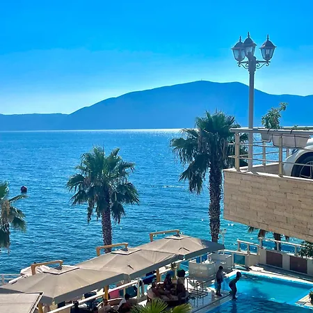 Hotel Coral &