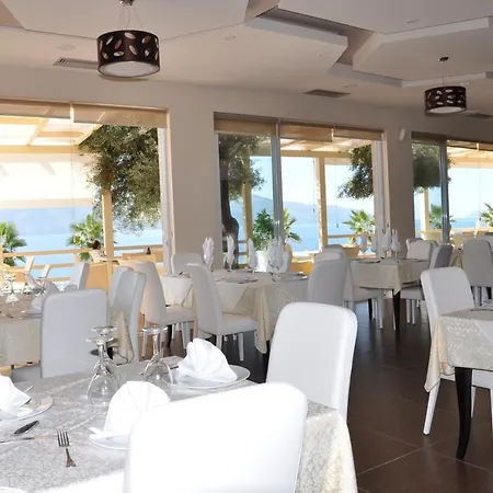 Coral Hotel&resort Hotel