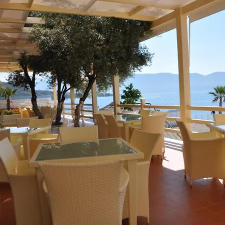 Coral Hotel & Resort 4*