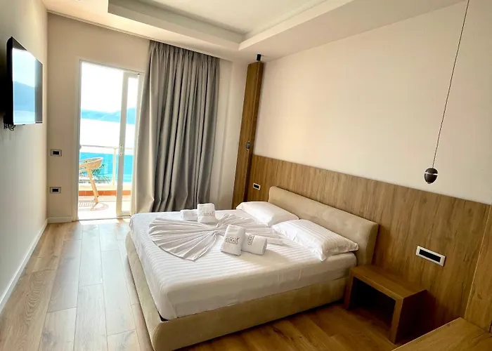 Coral Hotel & Resort