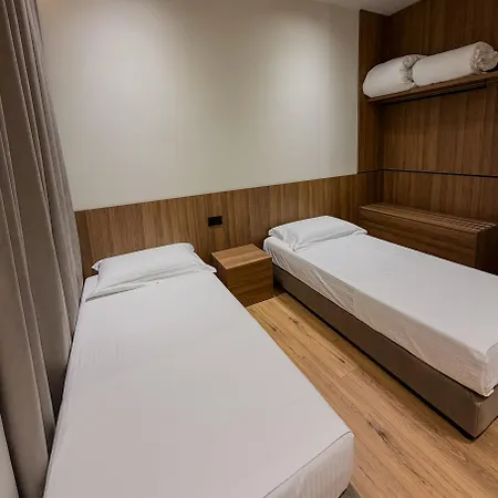 Hotel Coral & 4*
