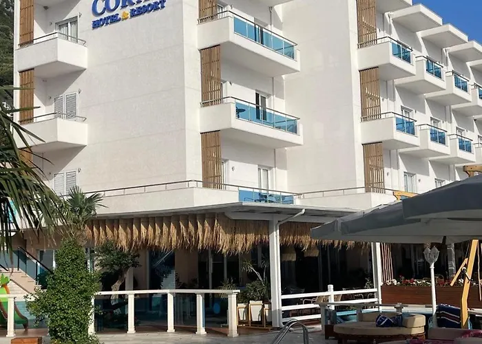 Coral Hotel&resort 4* Radhimë